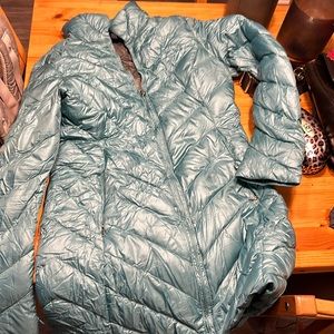 Green/grey Patagonia puff jacket size small perfect condition